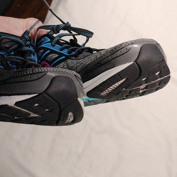 Saucony neutral women's sneakers size 11 - Picture 3 of 13